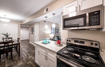 Armstrong Farm Apartments 3900 Armstrong Court Jeffersonville In Rentcafe