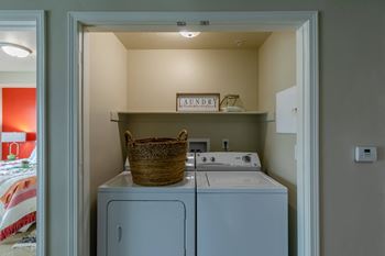 In Home Full Size Washer And Dryer at The Beckstead, South Jordan