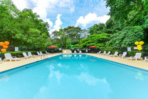 Stratford Arms Pool - Photo Gallery