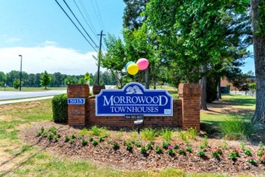 Morrowood Townhomes - Entrance Sign