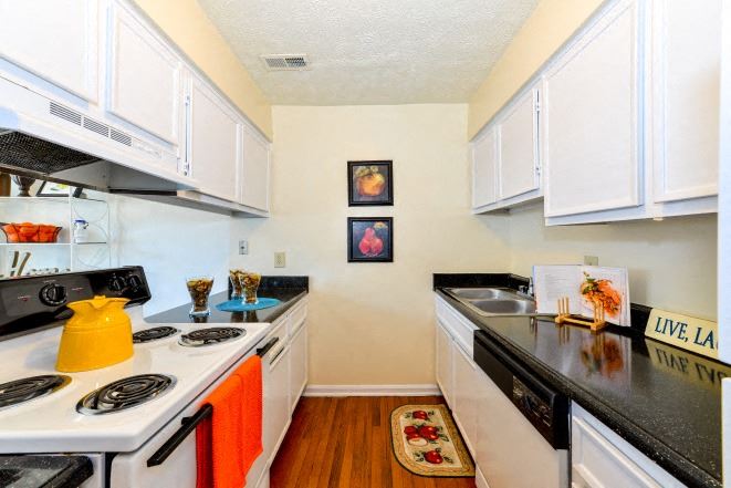 Morrowood Townhomes - Kitchen - Photo Gallery