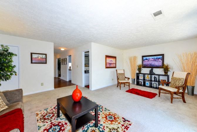 Living Room - Photo Gallery