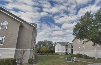 Exterior Apartment Building - Photo Gallery 3