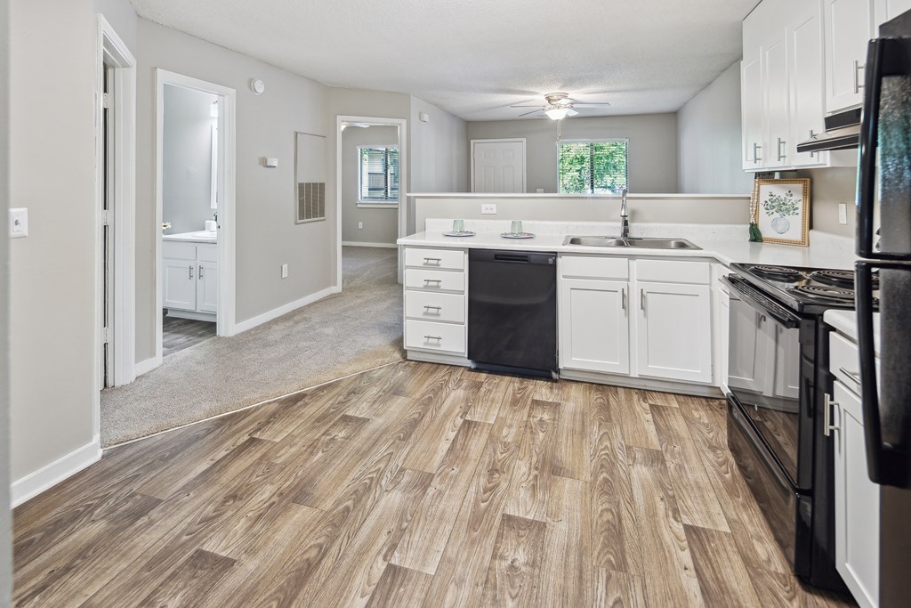 Davidson Apartment Homes is a similar property to Woodbrook And Williamsburg Apartments located in Concord