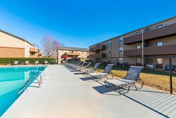 161 Lansing Cir Studio-3 Beds Apartment for Rent - Photo Gallery 4