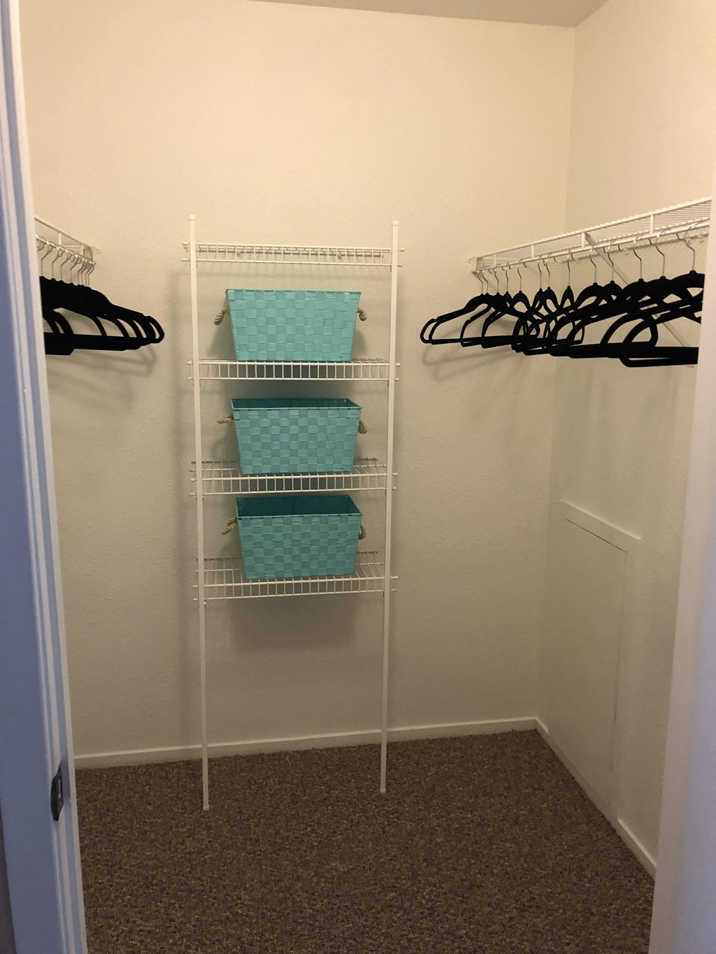 walk-in closet