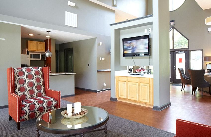 leasing office and clubhouse - Photo Gallery