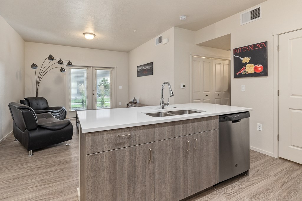 Kitchen Sink With Faucet at Silver Ridge, Idaho