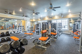 4401 E. 46th St 1-3 Beds Apartment for Rent - Photo Gallery 5