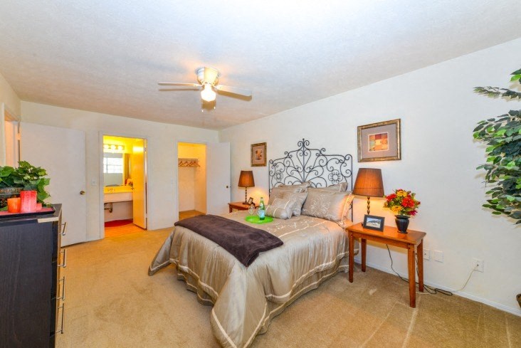 Stonetree Model Bedroom