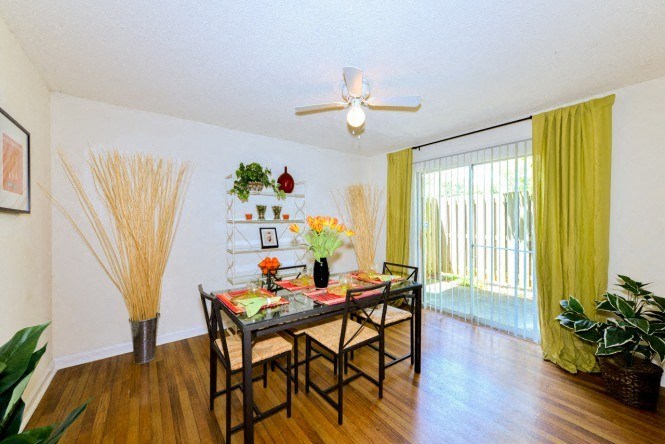 The Village at Wesley Chapel Model Dining Room