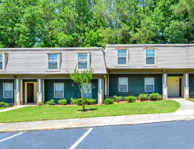 Maplewood Pointe Outside