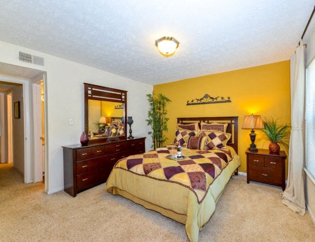 Maplewood Pointe Master Bedroom