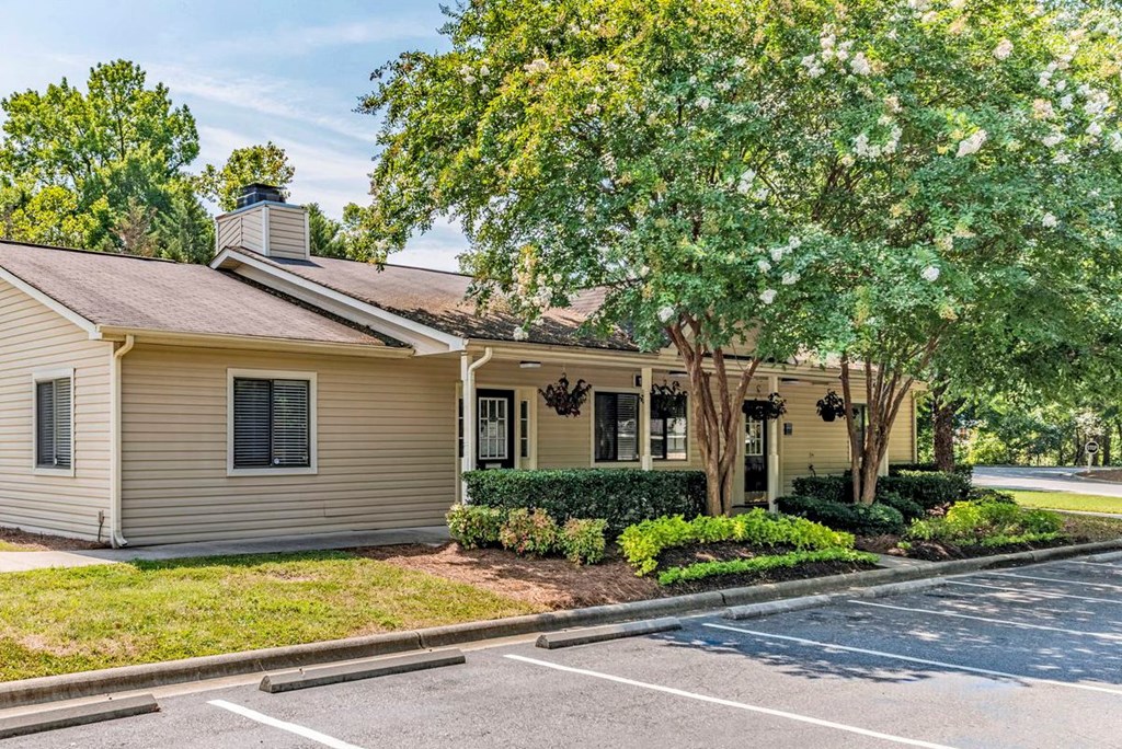 Davidson Apartment Homes, 100 Horizon Ct NW, Concord, NC - RentCafe