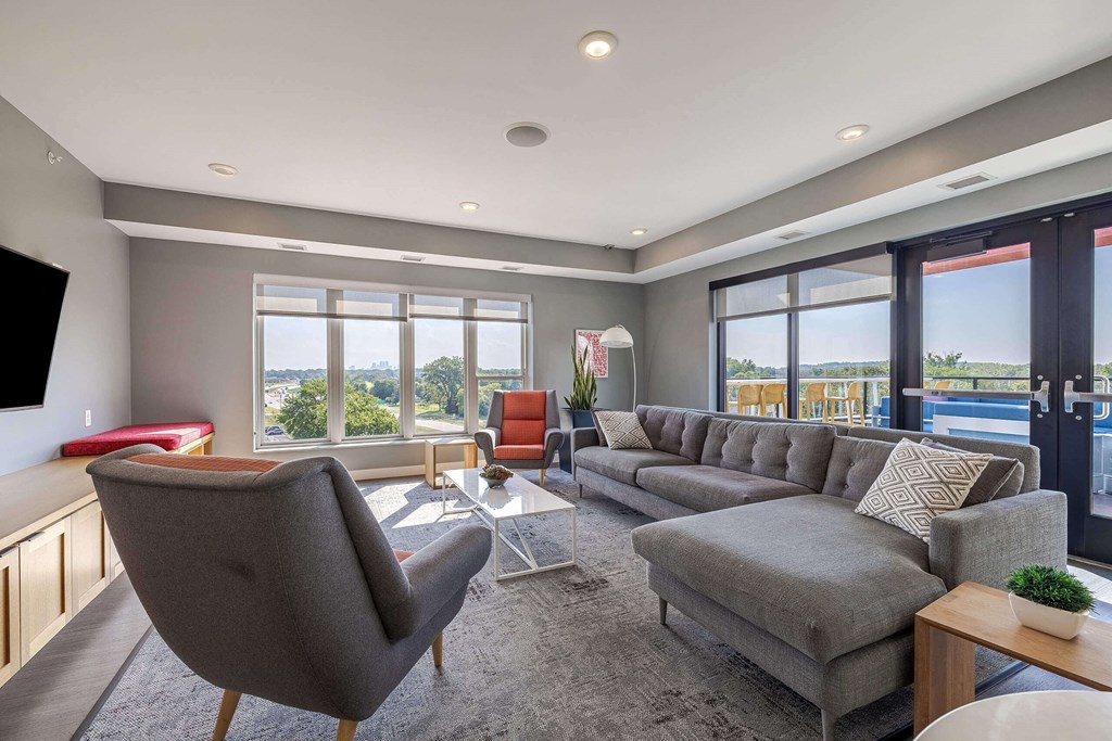 Lounge Area With TV at Hello Apartments, Minneapolis
