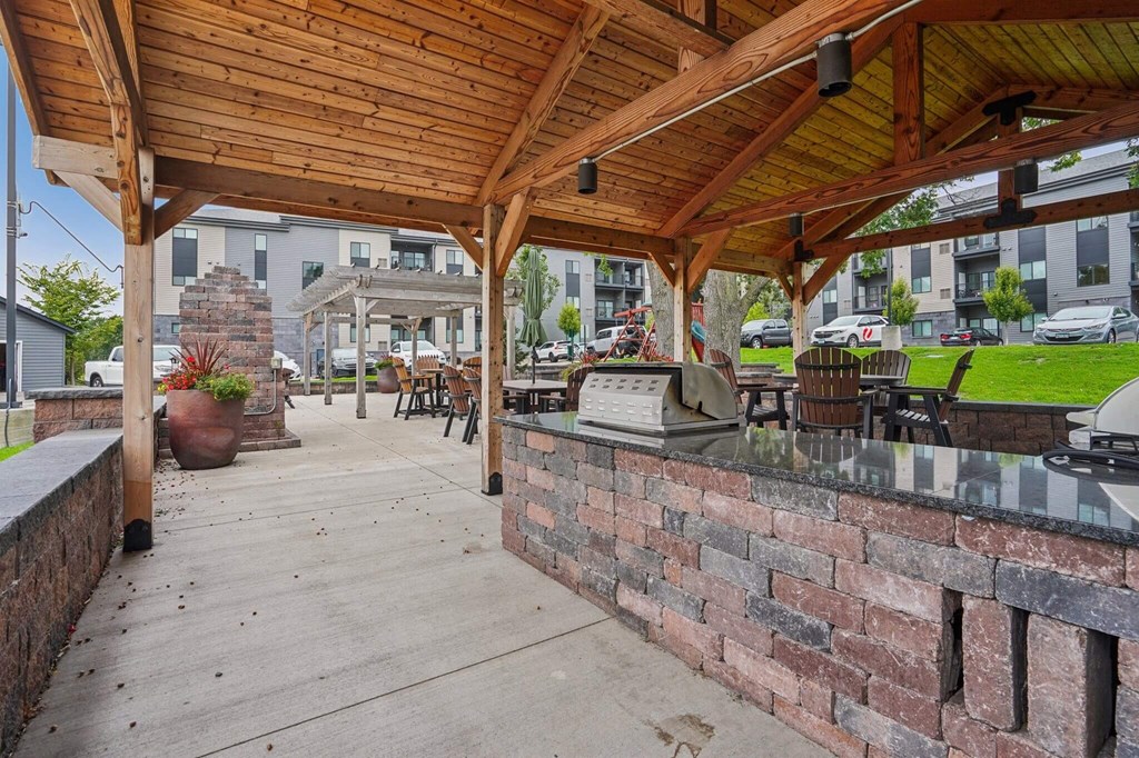 Grill Stations at Aster Meadow, Vadnais Heights, MN