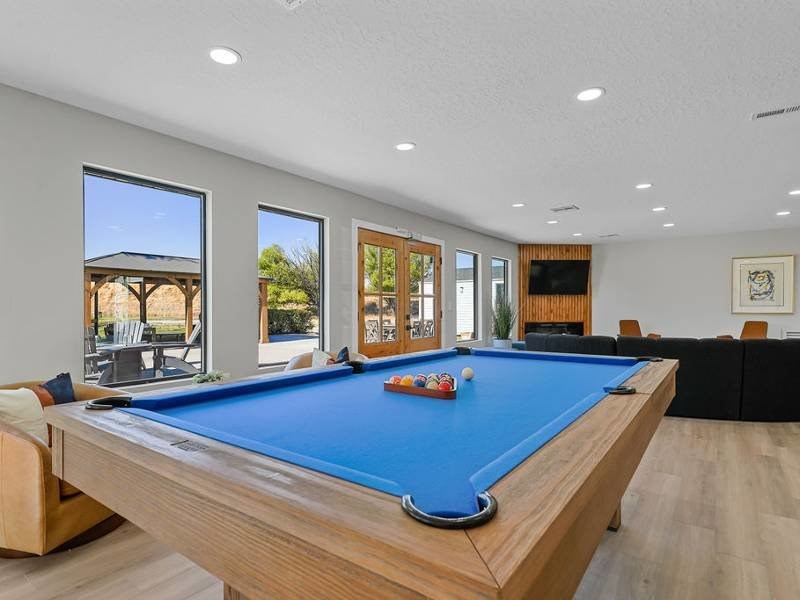 Pool Table at Lexington Park Apartments, Utah, 84119