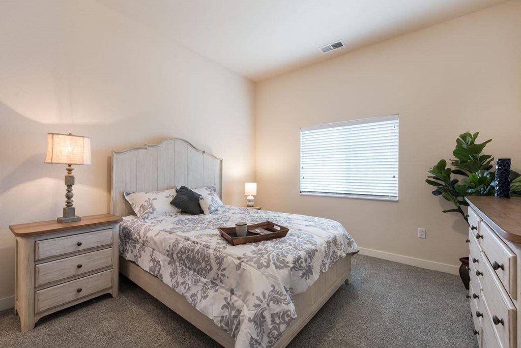 Large Comfortable Bedrooms at Lake Ridge, Minnesota