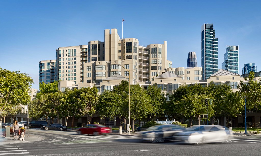 South Beach Marina Apartments