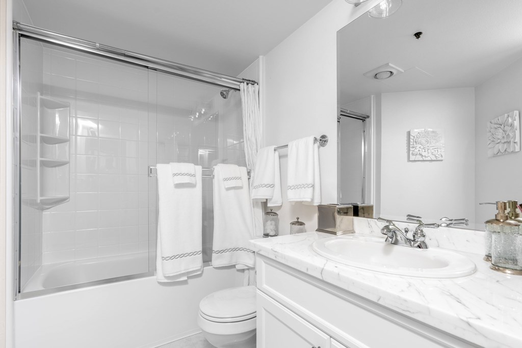 South Beach Marina Apartments