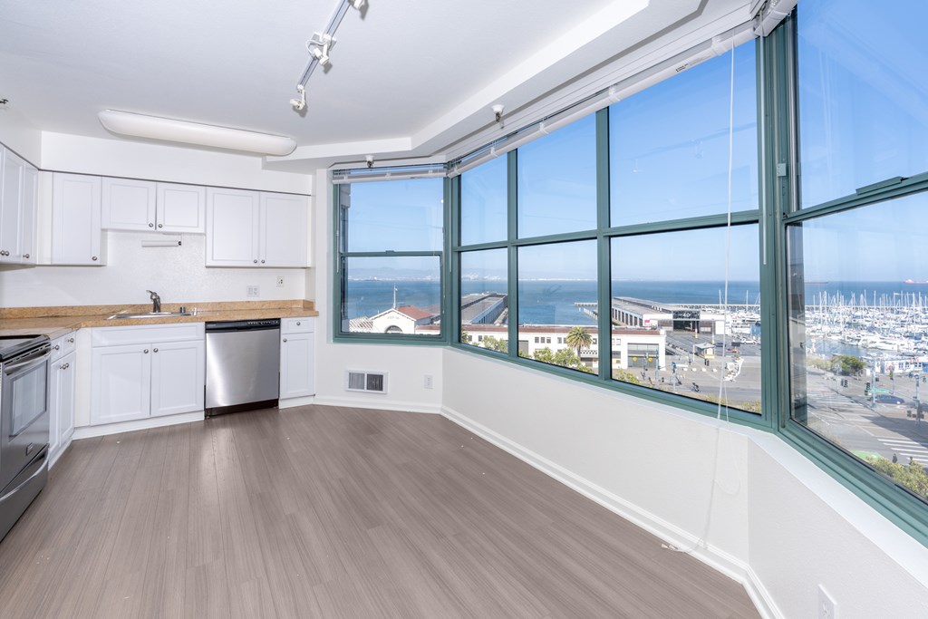 South Beach Marina Apartments