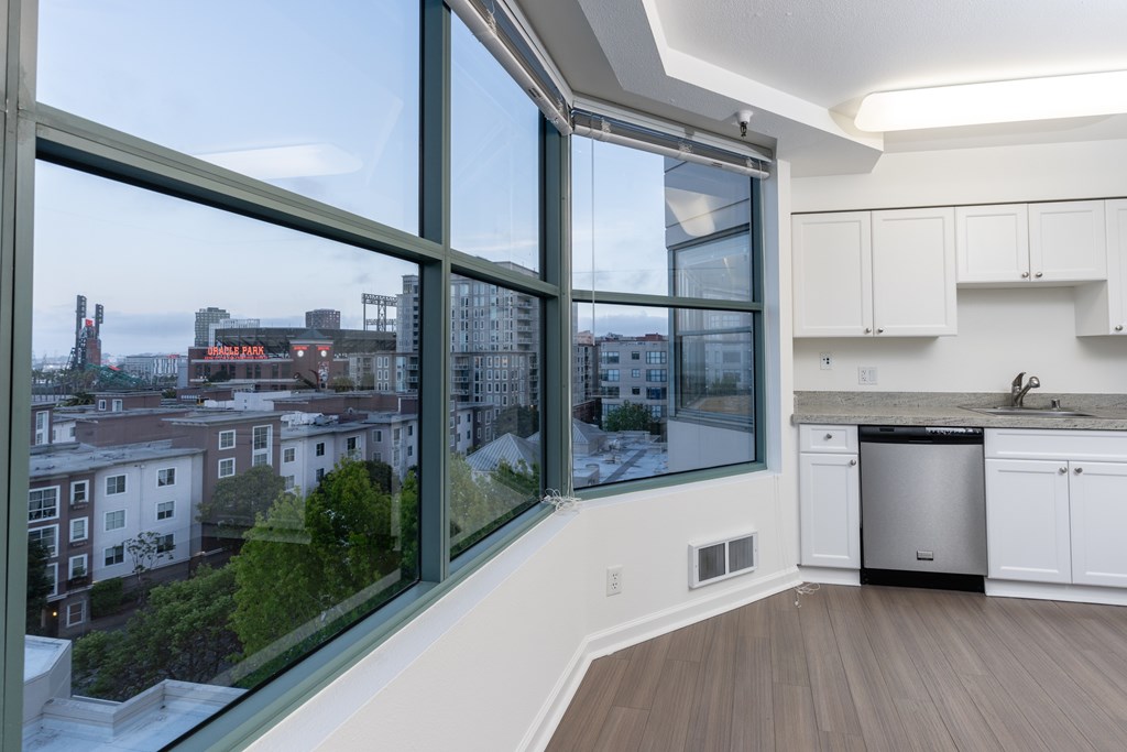 South Beach Marina Apartments