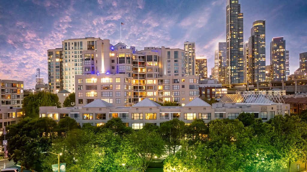 South Beach Marina Apartments