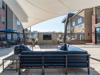Outdoor Fire and Lounge at St. Marys Square Apartments, Raleigh