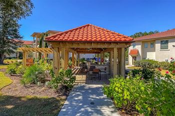 Outdoor kitchen at Two Addison Place Apartments , Pooler, GA, 31322