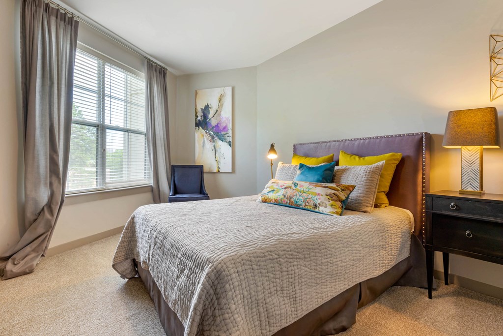 Bedroom with nightstand and large window, 1010 Dilworth, Charlotte NC