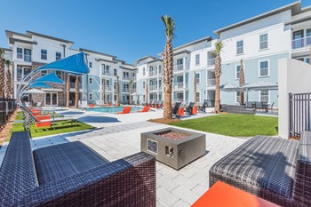 Outdoor Lounge  at The Six, Mt Pleasant, 29466 - Photo Gallery 6