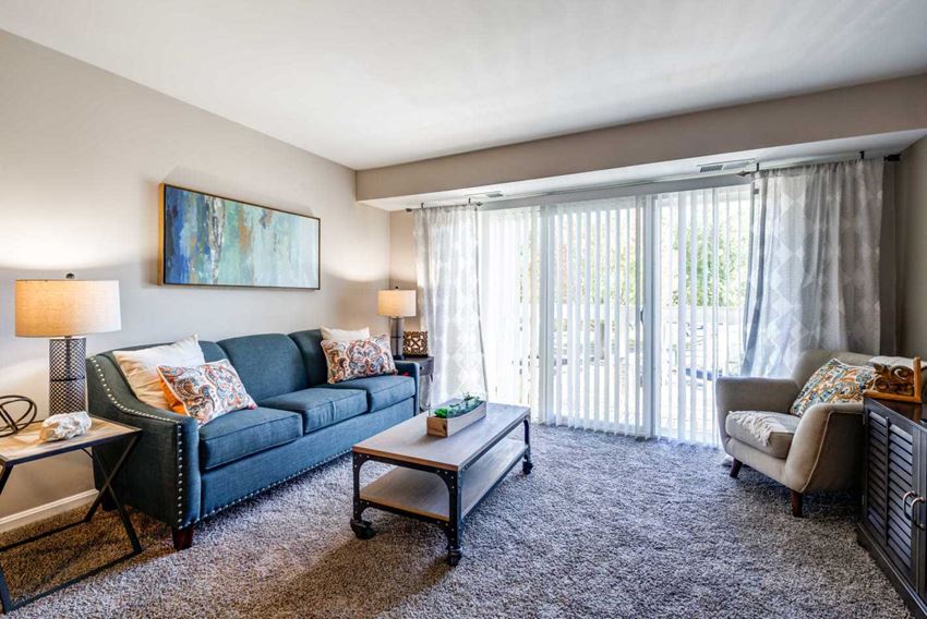 The Crossings At White Marsh Apartments, 1 Lincoln Woods Way, Perry