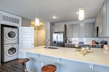Kitchen with Washer and Dryer Kitchen with Washer and Dryer, Central Island Square, Mt Pleasant, SC - Photo Gallery 2