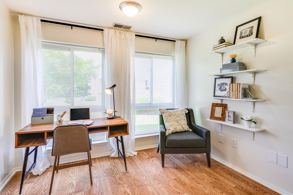Separate Work Station at Westwinds Apartments, Maryland, 21403
