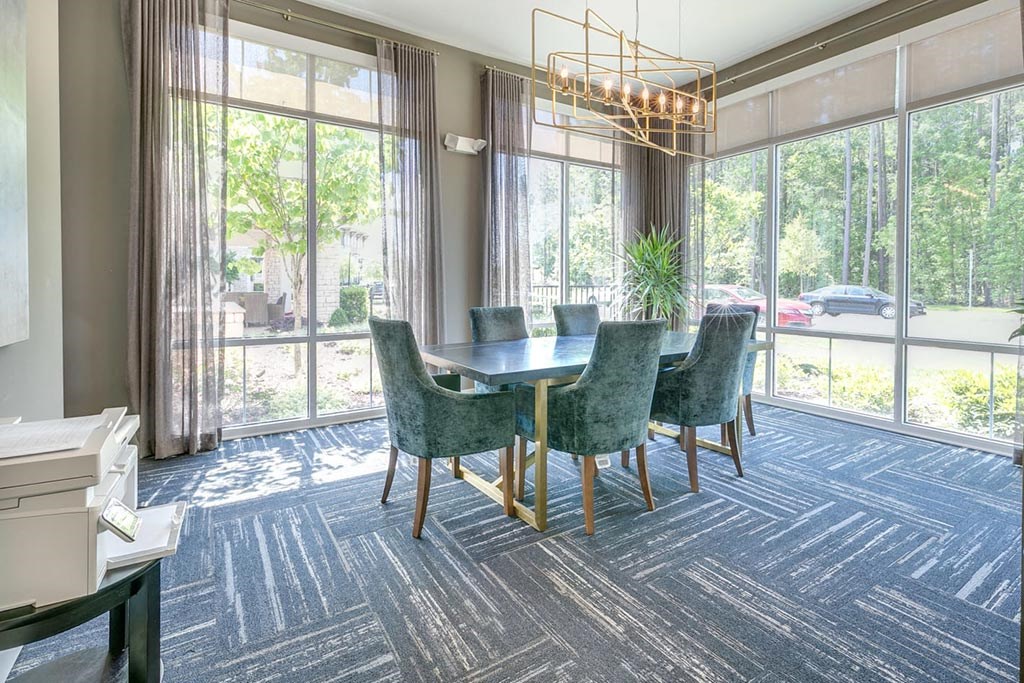 The Flats At Ballantyne Apartments