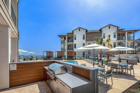 Multiple Outdoor Grilling Areas at The Artesian at Bee Cave