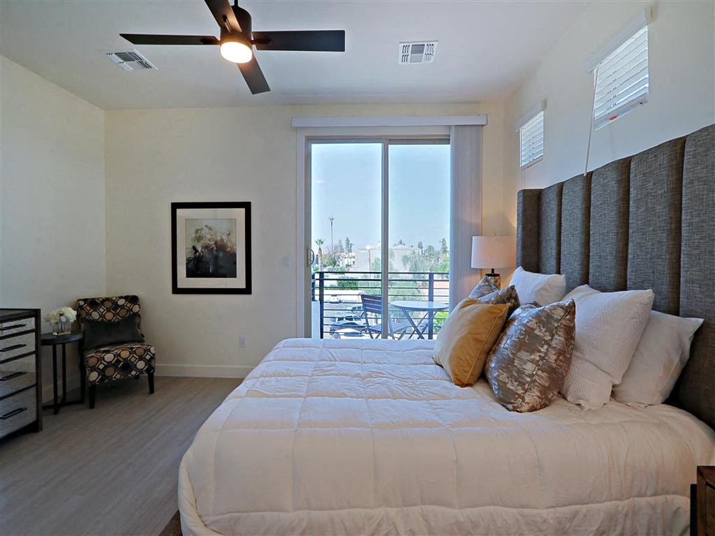 Bedroom With Plenty Of Natural Lights at Scottsdale Hayden Townhomes, Scottsdale, AZ, 85257