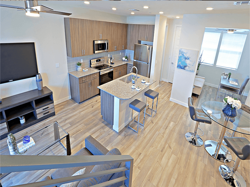 Apartment building photo of Scottsdale Hayden Townhomes in Scottsdale, AZ