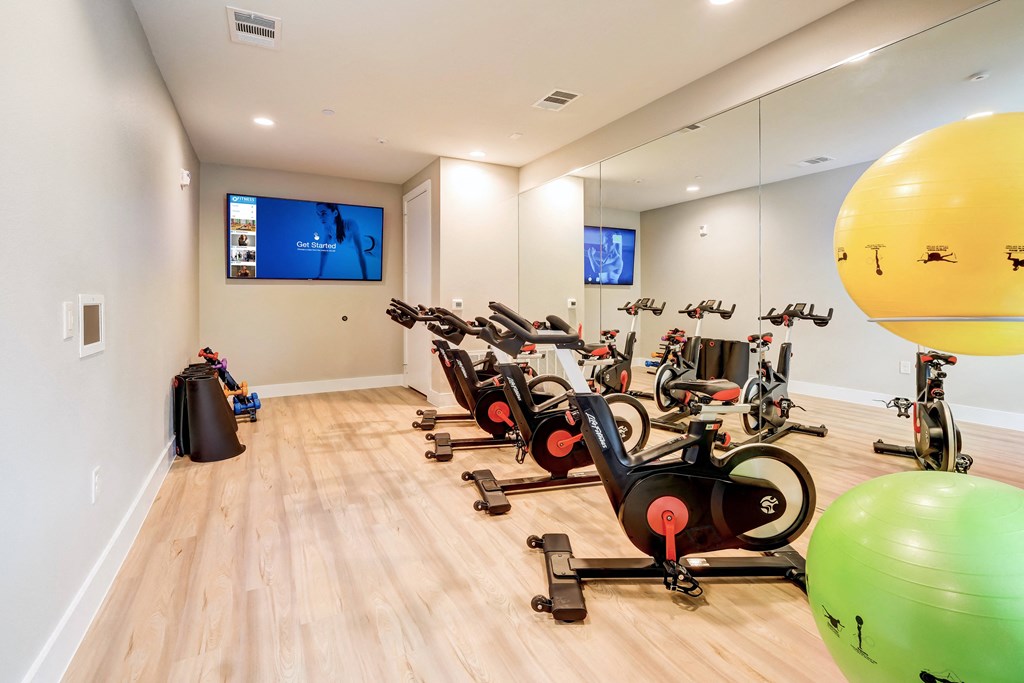 fitness center at soneto on western apartments