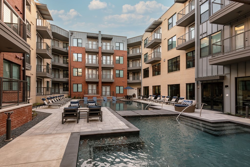 Enchanting Swimming Pool