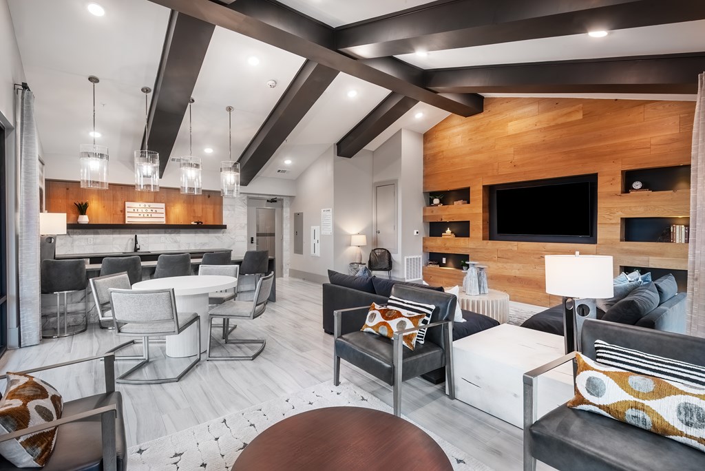 Grayson Heights Sky Lounge And Amenity Deck