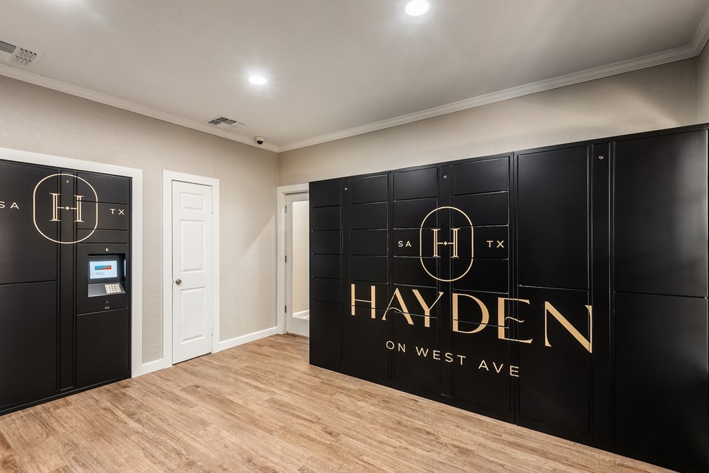Package Locker at Hayden on West Ave, San Antonio
