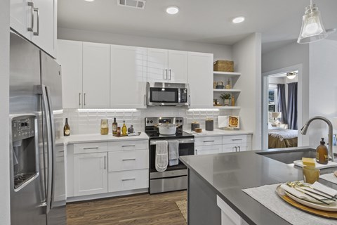 15950 Chase Hill Blvd 1-3 Beds Apartment for Rent