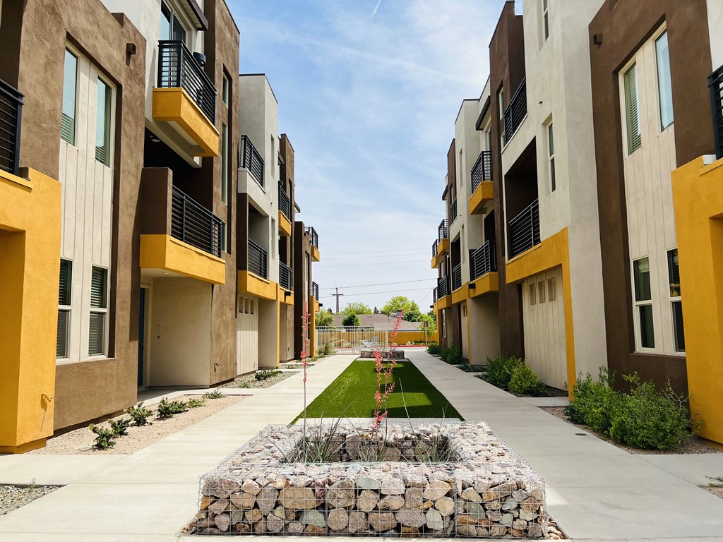 Exterior galleryat Scottsdale Hayden Townhomes, Scottsdale, 85257