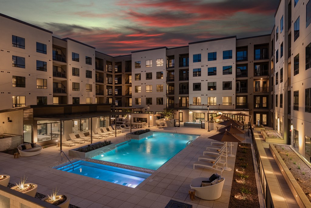 The Quincy at Kierland Apartments Pool