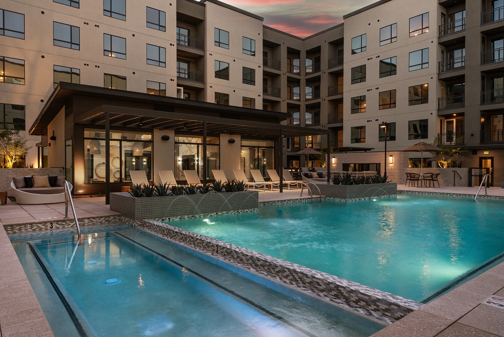 The Quincy at Kierland Apartments Pool