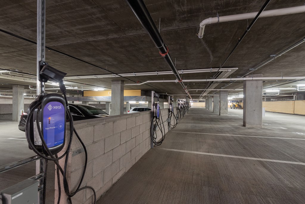 The Quincy at Kierland Apartments Electric Car Chargers