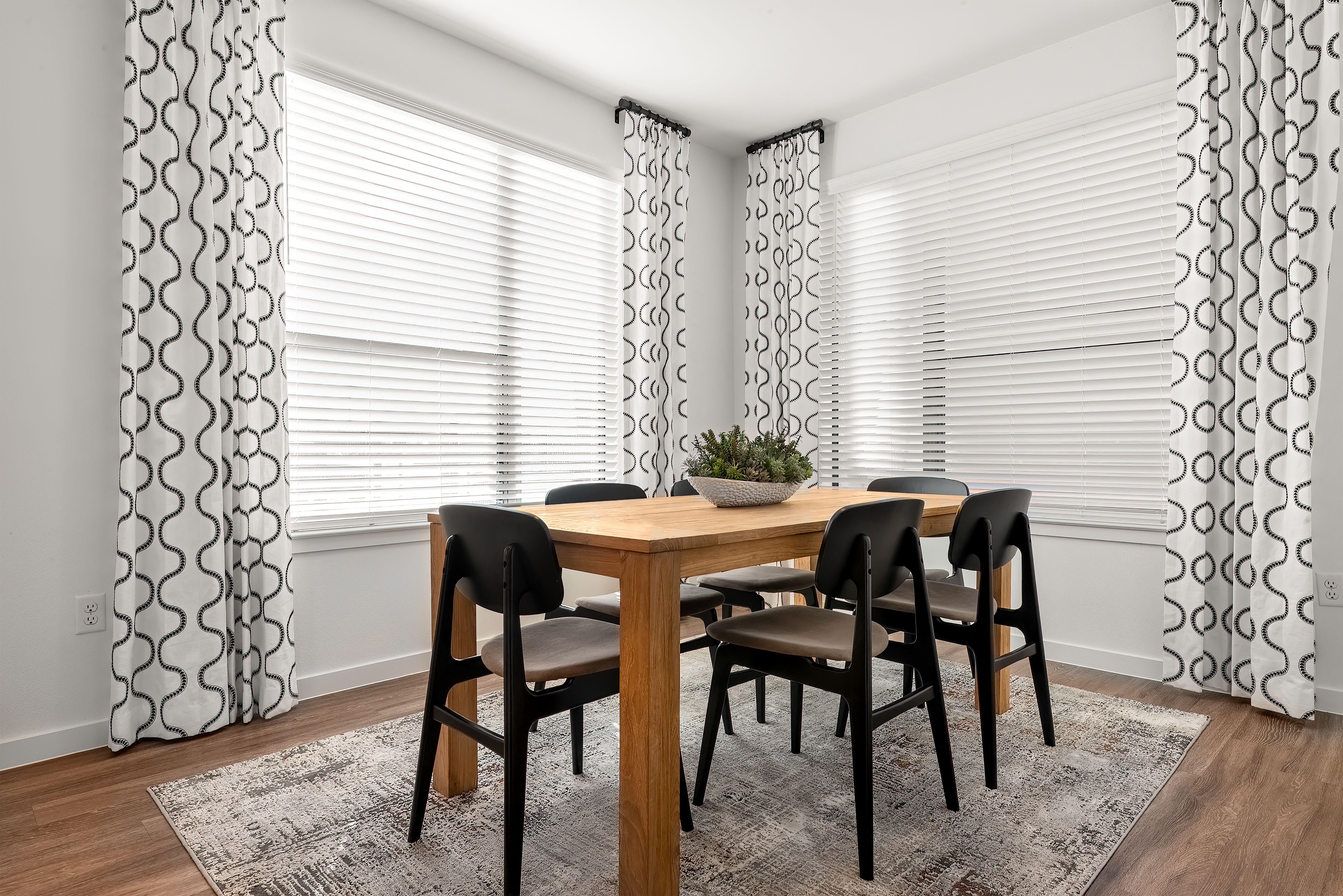 Senna At Canyon Trails