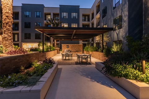 Patio at Tin Top at the Creamery