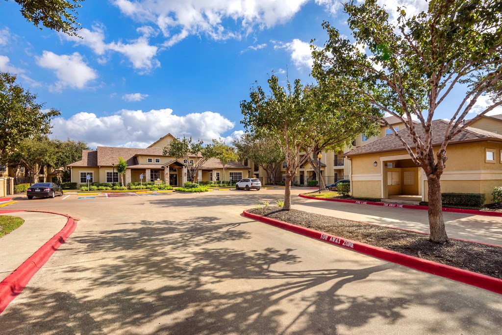 Willow Park Leasing Office